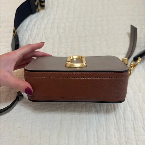 Marc Jacobs Crossbody Bag in Gray with Gold Accents